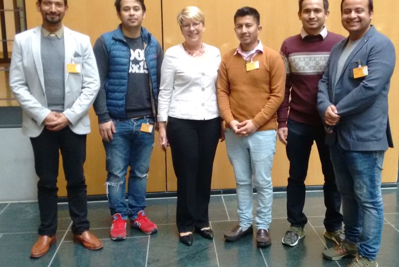 Besuch von Lenin Bista aus Nepal im Bundestag