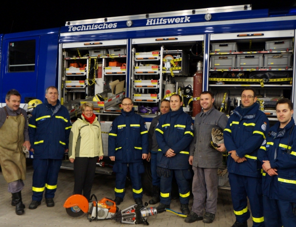 Bundestagsabgeordnete Gabriele Katzmarek besucht das Technische Hilfswerk in Rastatt