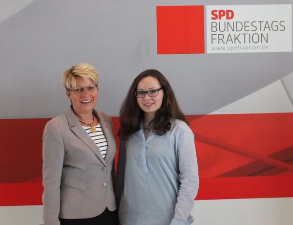 Jule Marie Muck aus Malsch beim Girls‘ Day im Bundestag